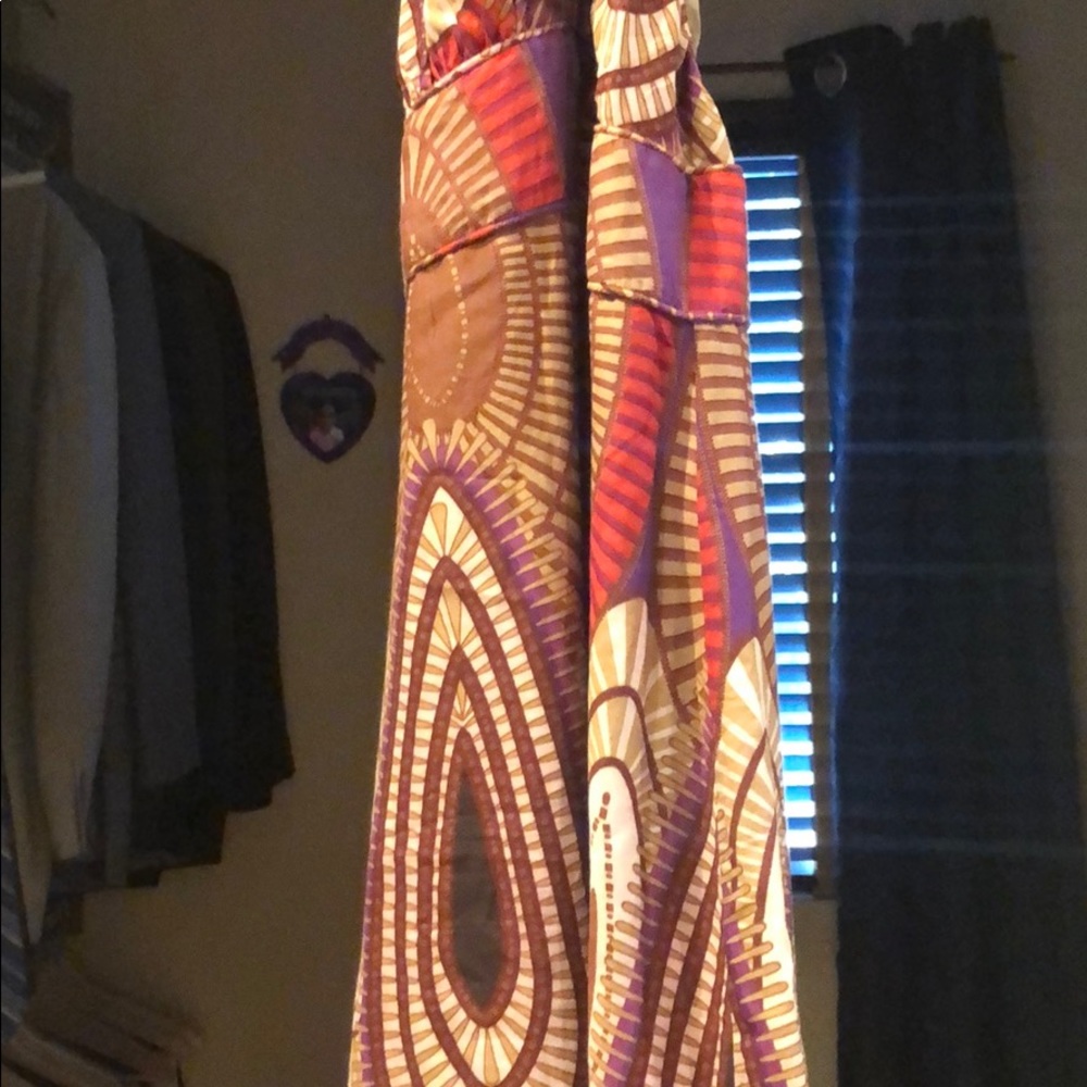Dress - Picture 2 of 5